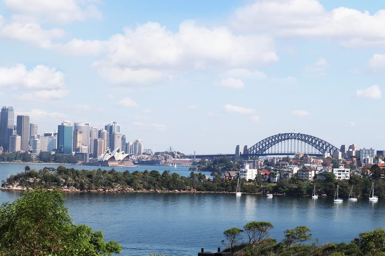 What Are the Best Things to Do in Sydney? Sydney harbor