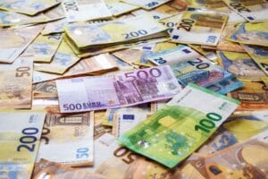 fotoblend banknotes 7850299 1920