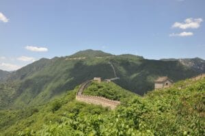 dirk over great wall of china 728872 1920