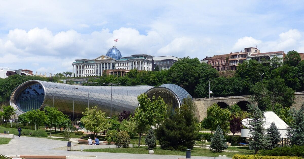 peteranta tbilisi 3410419 1920
