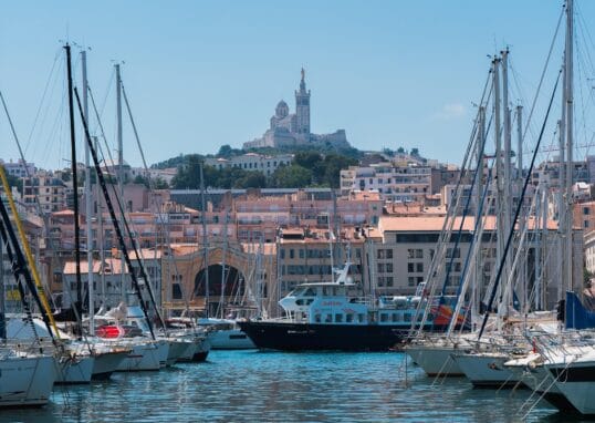chiemseherin marseille 7352728 1920