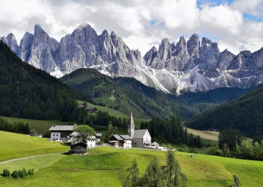 harryjburgess dolomiti 4342572 1920
