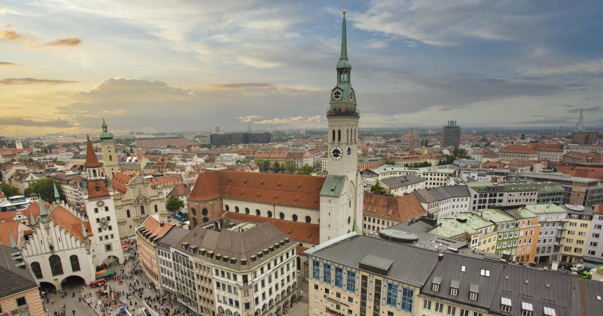 iankelsall1 munich 4792435 1920