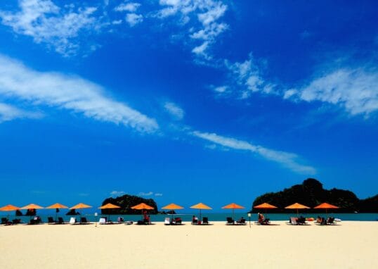 lawyergaoge beach 694865 1920